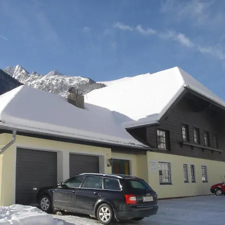 Bed & Breakfast Gaestehaus Marianne Baier *